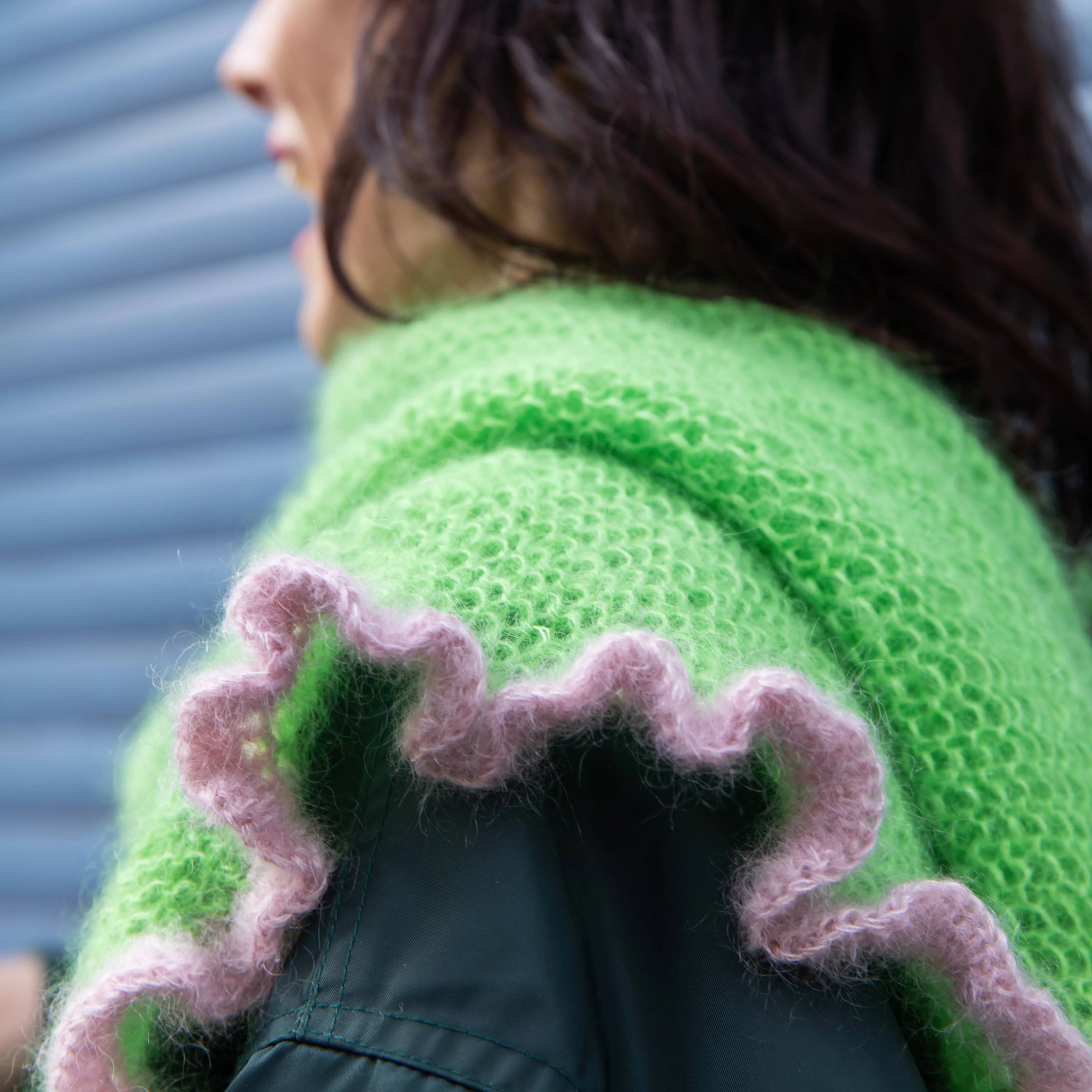 Strickset Pookie Dreieckstuch mit Rüschen - Image 4